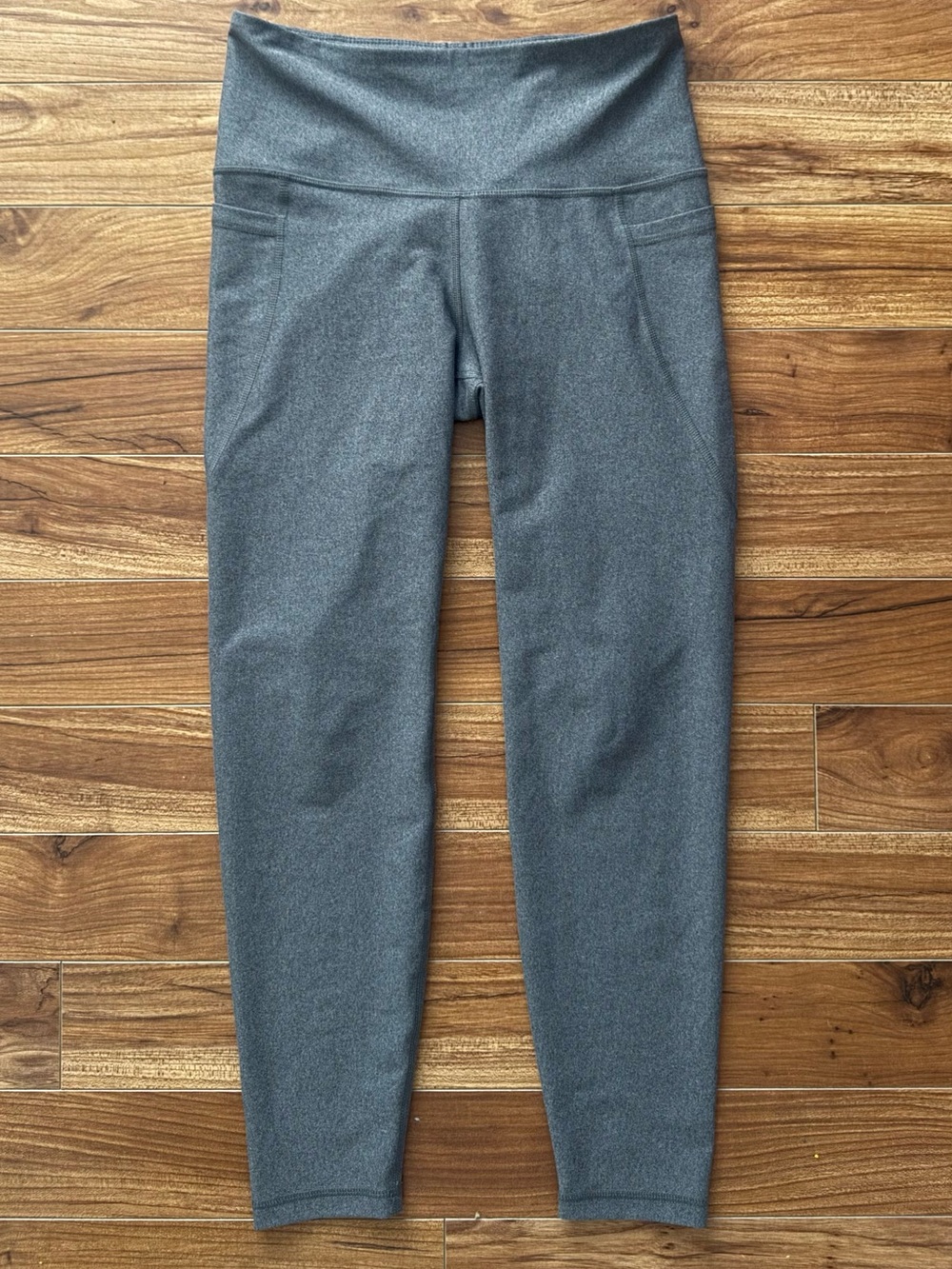 Old Navy Active Powersoft High-Rise Leggings Gray Size M